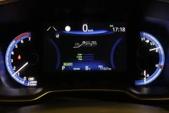 Toyota Corolla, 1.8, 72 kW, hybrid, automatic, front-wheel drive