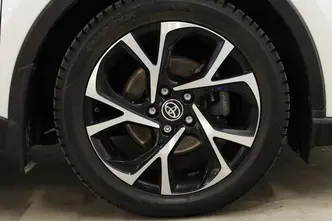 Toyota C-HR, 1.8, 72 kW, hübriid, automaat, esivedu