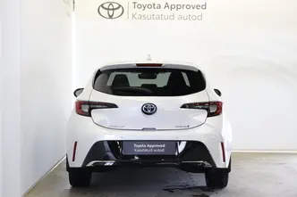 Toyota Corolla, 1.8, 72 kW, гибрид, автомат, передний привод