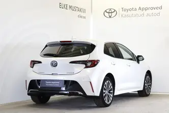 Toyota Corolla, 1.8, 72 kW, гибрид, автомат, передний привод