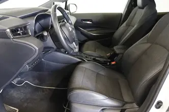 Toyota Corolla, 1.8, 72 kW, гибрид, автомат, передний привод