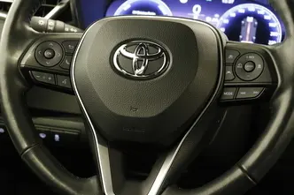 Toyota Corolla, 1.8, 72 kW, hybrid, automatic, front-wheel drive