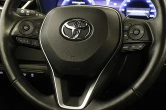 Toyota Corolla, 1.8, 72 kW, hybrid, automatic, front-wheel drive
