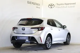 Toyota Corolla, 1.8, 72 kW, hybrid, automatic, front-wheel drive