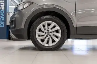 Volkswagen T-Cross, 1.0, 81 kW, bensiin, automaat, esivedu
