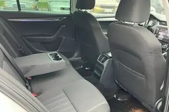 Škoda Octavia, 1.6, 85 kW, diisel, automaat, esivedu