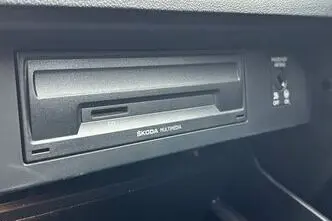 Škoda Octavia, 1.6, 85 kW, diisel, automaat, esivedu