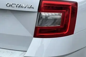 Škoda Octavia, 1.6, 85 kW, diisel, automaat, esivedu