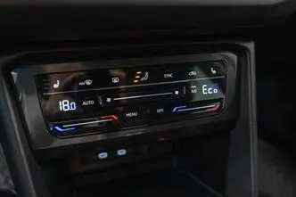 Volkswagen Tiguan, 1.4, 110 kW, plug-in hybrid, automatic, front-wheel drive