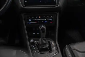 Volkswagen Tiguan, 1.4, 110 kW, plug-in hybrid, automatic, front-wheel drive
