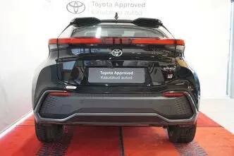Toyota C-HR, 2.0, 111 kW, pistikhübriid, automaat, esivedu