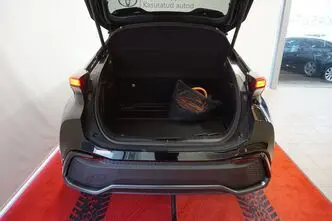 Toyota C-HR, 2.0, 111 kW, pistikhübriid, automaat, esivedu