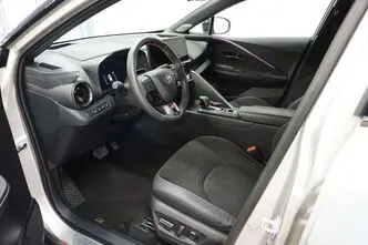 Toyota C-HR, 2.0, 111 kW, pistikhübriid, automaat, esivedu