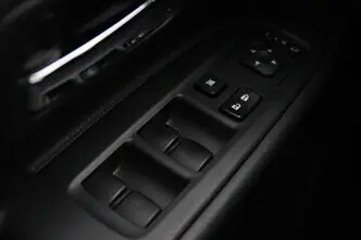 Mitsubishi Outlander, 2.0, 89 kW, plug-in hybrid, automatic, four-wheel drive