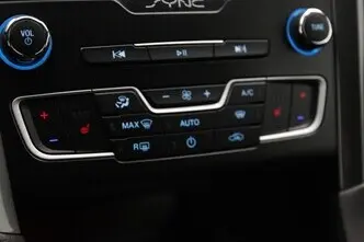 Ford Mondeo, 2.0, 110 kW, diesel, automatic, front-wheel drive