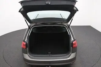 Volkswagen Golf, 1.6, 81 kW, diesel, manual, front-wheel drive