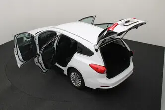 Ford Focus, 1.5, 88 kW, diesel, automatic, front-wheel drive