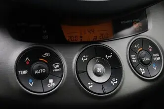 Toyota RAV4, 2.0, 116 kW, bensiin, automaat, nelikvedu