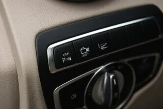 Mercedes-Benz GLK 250, 2.0, 155 kW, petrol, automatic, four-wheel drive