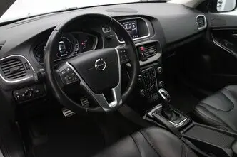 Volvo V40 Cross Country, 1.5, 112 kW, petrol, automatic, front-wheel drive