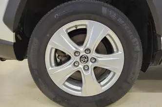 Toyota RAV4, 2.0, 129 kW, бензин, автомат, передний привод