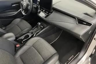 Toyota Corolla, 1.8, 72 kW, hybrid, automatic, front-wheel drive