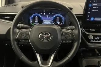 Toyota Corolla, 1.8, 72 kW, hybrid, automatic, front-wheel drive