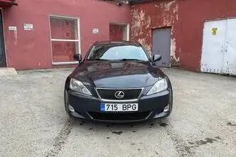 Lexus IS 220, 2.2, 130 kW, diesel, manual, rear-wheel drive