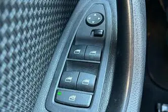 BMW X1, 1.5, 103 kW, bensiin, automaat, esivedu