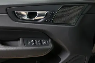 Volvo XC60, 2.0, 145 kW, hübriid, automaat, nelikvedu