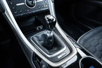 Ford Mondeo, 2.0, 132 kW, дизель, механическая, передний привод