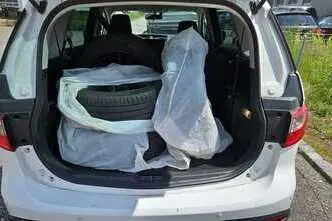 Mazda 5, 2.0, diesel, manual, front-wheel drive