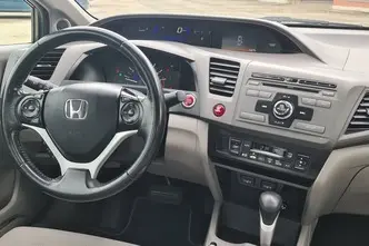 Honda Civic, 1.8, 104 kW, petrol, automatic, front-wheel drive