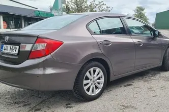 Honda Civic, 1.8, 104 kW, petrol, automatic, front-wheel drive