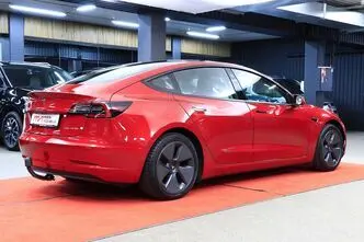 Tesla Model 3, 153 kW, elekter, automaat, nelikvedu