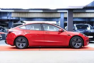 Tesla Model 3, 153 kW, elekter, automaat, nelikvedu