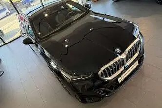BMW 540, 3.0, 210 kW, hübriid, automaat, nelikvedu