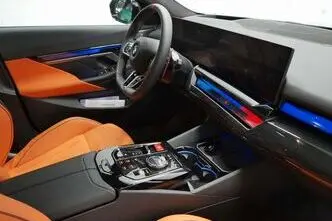 BMW M5, 4.4, 430 kW, hübriid, nelikvedu