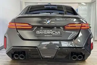 BMW M5, 4.4, 535 kW, hübriid, automaat, nelikvedu
