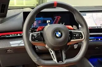 BMW M5, 4.4, 535 kW, hübriid, automaat, nelikvedu