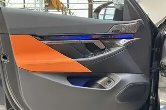 BMW M5, 4.4, 535 kW, hübriid, automaat, nelikvedu