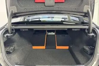BMW M5, 4.4, 535 kW, hübriid, automaat, nelikvedu