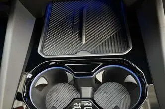 BMW M5, 4.4, 535 kW, hübriid, automaat, nelikvedu