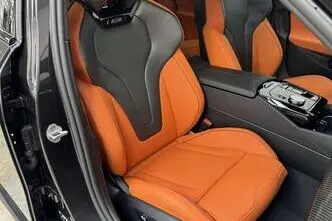 BMW M5, 4.4, 535 kW, hübriid, automaat, nelikvedu