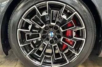 BMW M5, 4.4, 535 kW, hübriid, automaat, nelikvedu