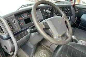 Volvo FH 500 6x2, 375 kW, diesel, automatic