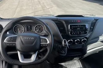 Iveco Daily, 3.0, 129 kW, дизель, автомат, задний привод