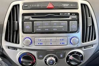 Hyundai i20, 1.4, 74 kW, bensiin, manuaal, esivedu