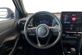 Toyota Yaris Cross, 1.5, 68 kW, hübriid, automaat, esivedu