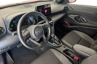 Toyota Yaris Cross, 1.5, 68 kW, hübriid, automaat, esivedu